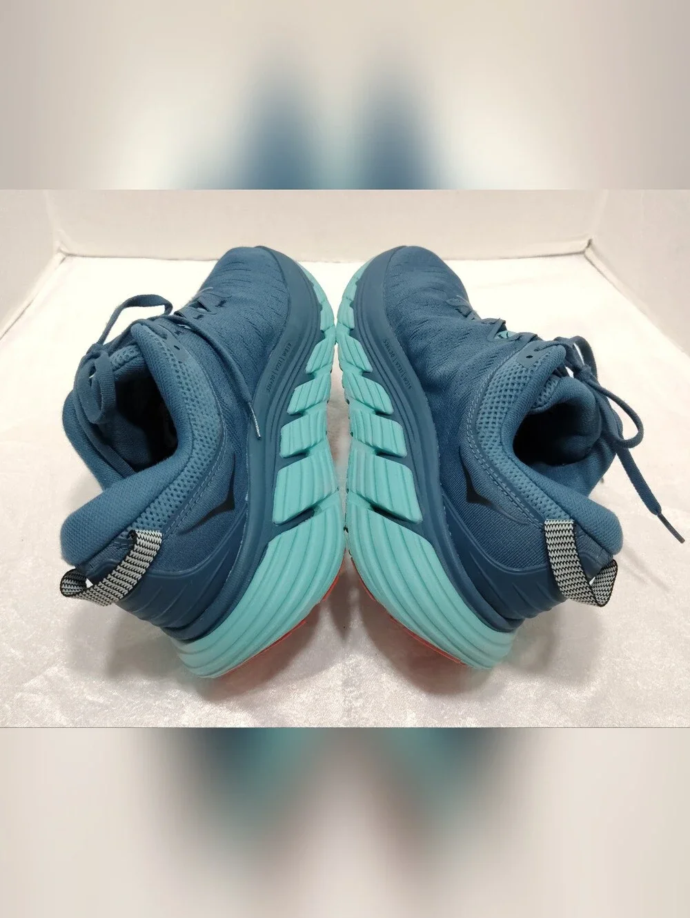 Hoka One One hoka one